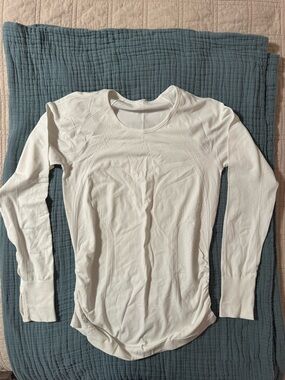 Athleta Momentum Seamless top